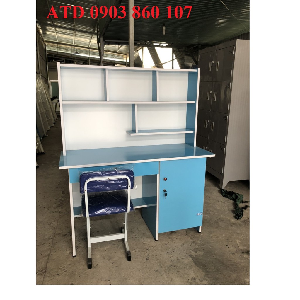 Bàn học sinh liền kệ sách giá rẻ cho bé yêu màu hồng xanh dương y hình 100% tặng hình dán