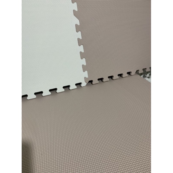 Thảm xốp ghép sàn ko mùi 60x60x1cm lỗi nhỏ