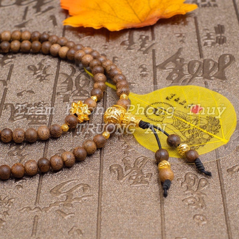 CHUỖI TRẦM HƯƠNG 108 HẠT QUẤN TAY MIX HOA SEN