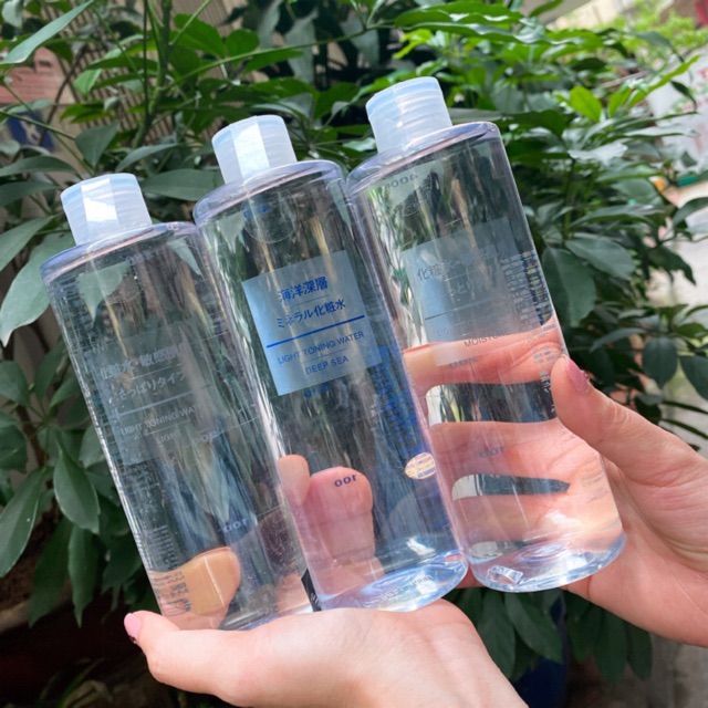 Nước hoa hồng Muji Light Toning Water 400ml