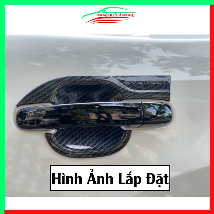 Ốp tay hõm Everest 2017-2021 vân cacbon bảo vệ cửa chống trầy xước