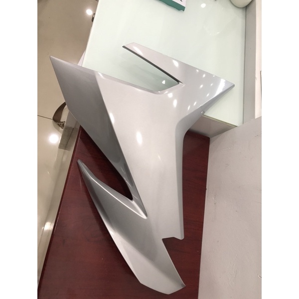 Yếm Bạc 0035 chính hãng Yamaha dùng cho xe Exciter 150 - Yamaha town Hương Quỳnh