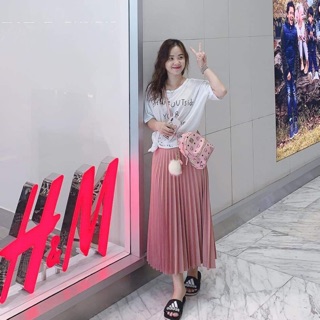 Chân váy Stradivarius màu hồng mẫu 2019 (Pleated Skirt)