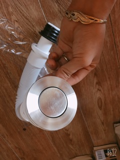 Xiphong thoát nước cho chậu rửa mặt