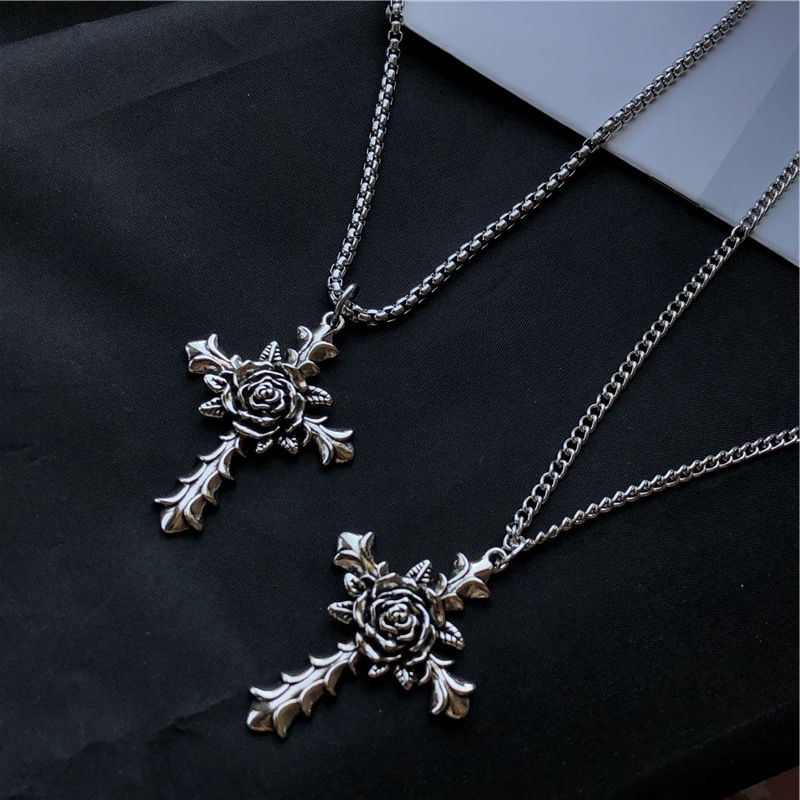 Dây Chuyền Thép Titan Mặt Hoa Hồng Và Thánh Giá Phong Cách Hip Hop 22375