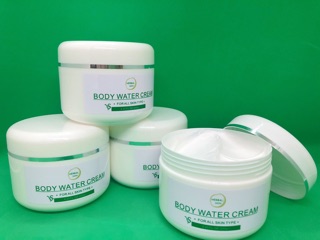 KEM DƯỠNG BODY WATER CREAM