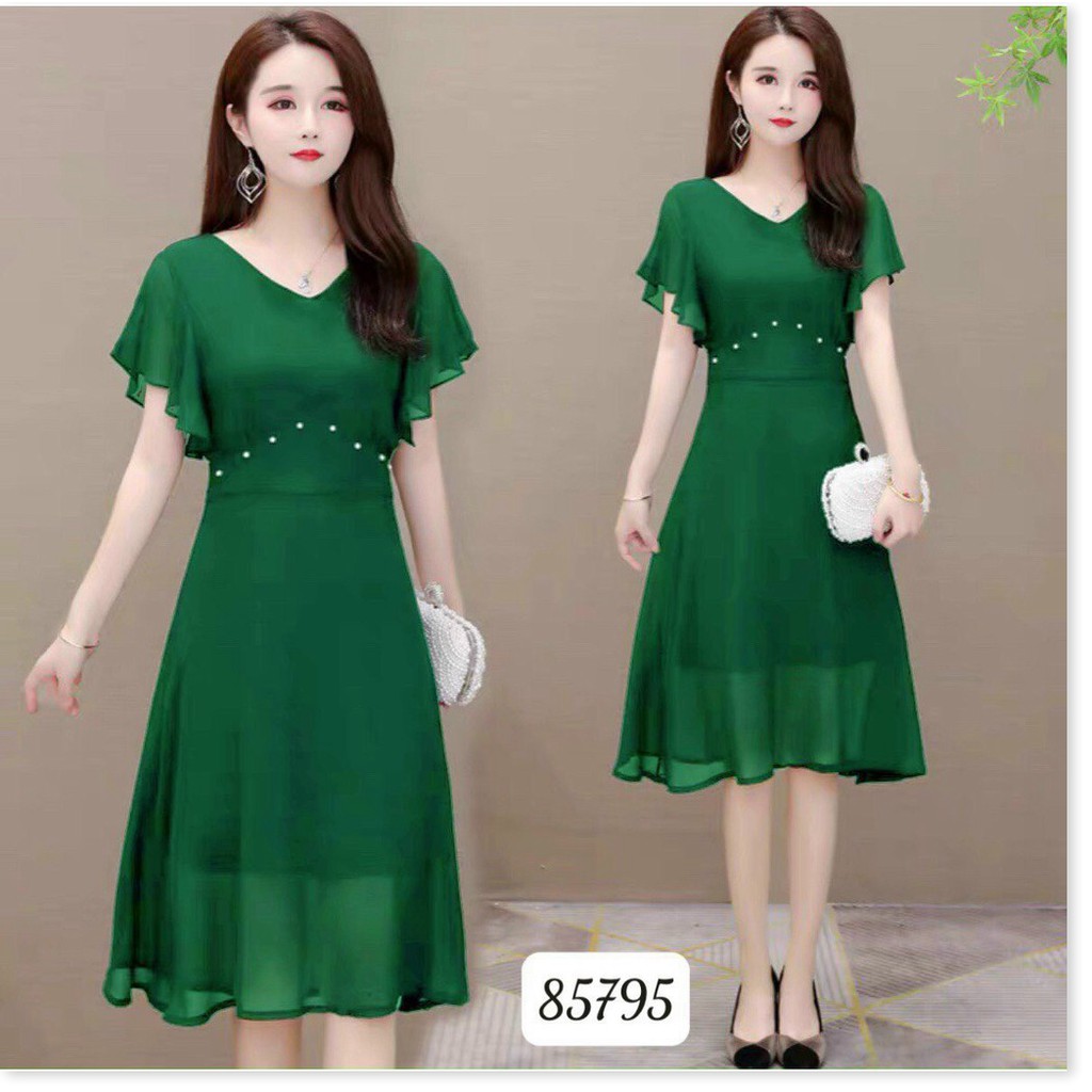 ĐẦM VOAN Y ĐƯỢC THIẾT KẾ HỌA TIẾT TRƠN NHƯNG KHÔNG KÉM PHẦN  SANG TRỌNG,ĐĂC BIỆT ĐƯỢC LÀM BẰNG CHẤT LIỆU VÃI THOÁNG MÁT