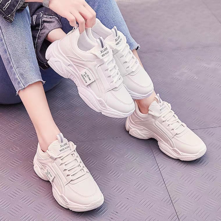 Giày sneakers nữ đế cao chất da đẹp S15 Hot Trend , mới nhất 2021 HAPU (trắng, kem)