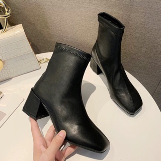(sẵn 35/38) Boots trơn da Quảng Châu ( có ảnh thật)