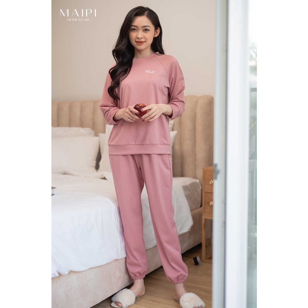 Bộ mặc nhà Peach chất liệu nỉ gạo ấm áp, kiểu dáng thời trang, năng động thiết kế bởi MAIPI