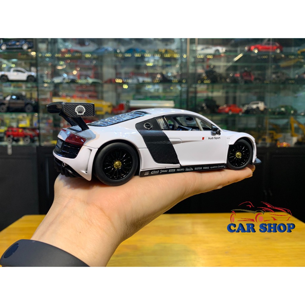 Mô hình xe bằng sắt AUDI R8 LMS tỉ lệ 1:24 hãng Rastar