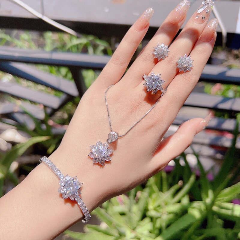 Bộ trang sức 4 món hoa gắn đá siêu sáng xi bạch kim