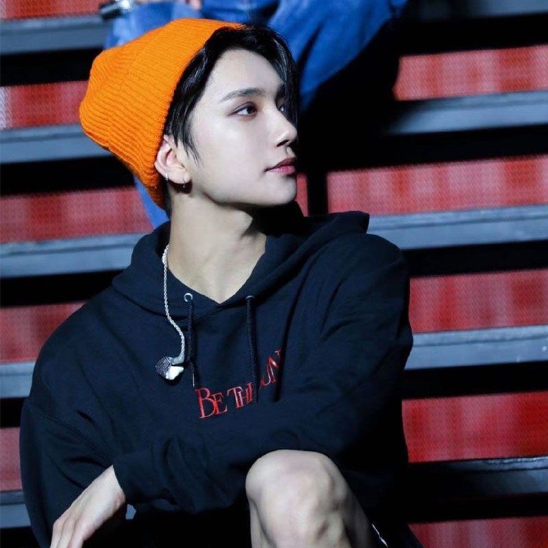 Áo hoodie concert Seventeen - 'Be The Sun' World Tour