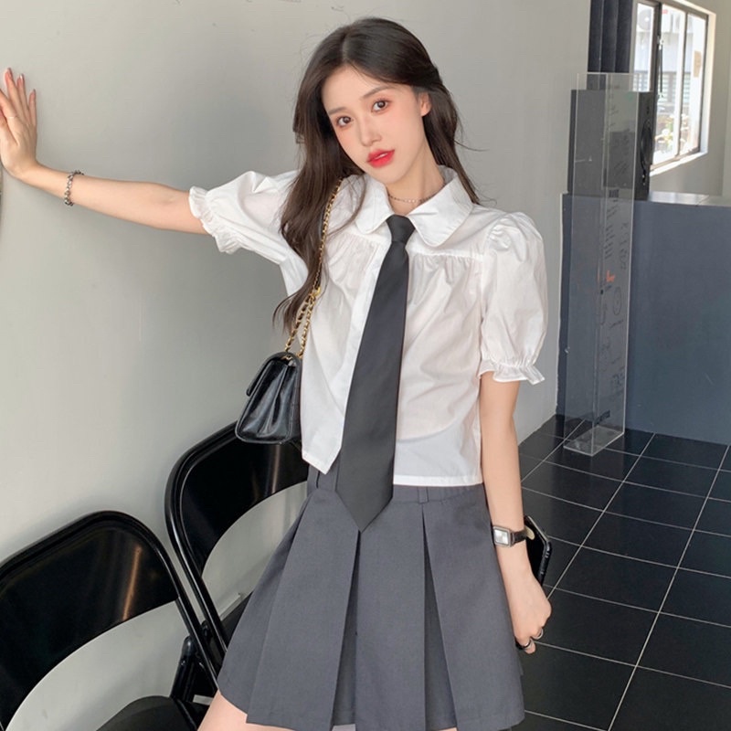 Áo trắng tiểu thư + cavat Taobao
