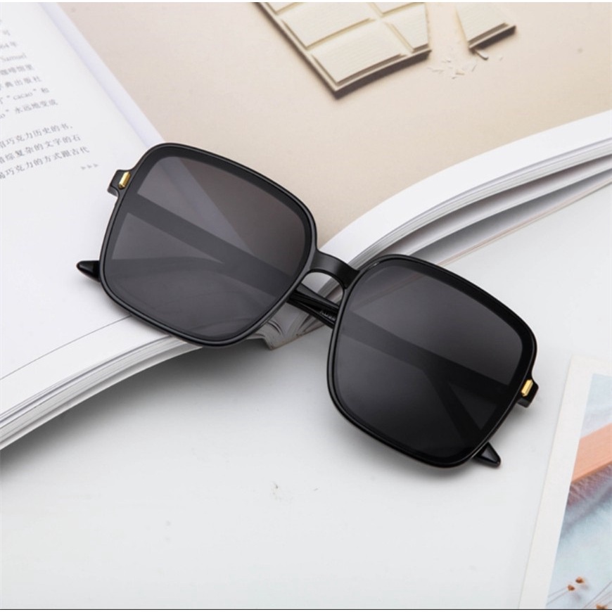 Kính thời trang nam nữ chống tia UV năm 2022 z1939