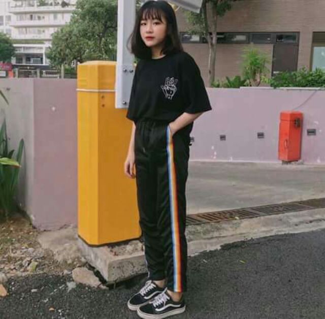 Quần LINES PANTS