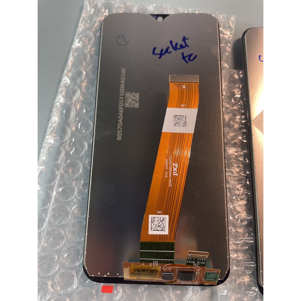 Màn hình samsung a01 a015f full bộ tặng kèm bộ sửa 8 trong 1 và keo dán b7000