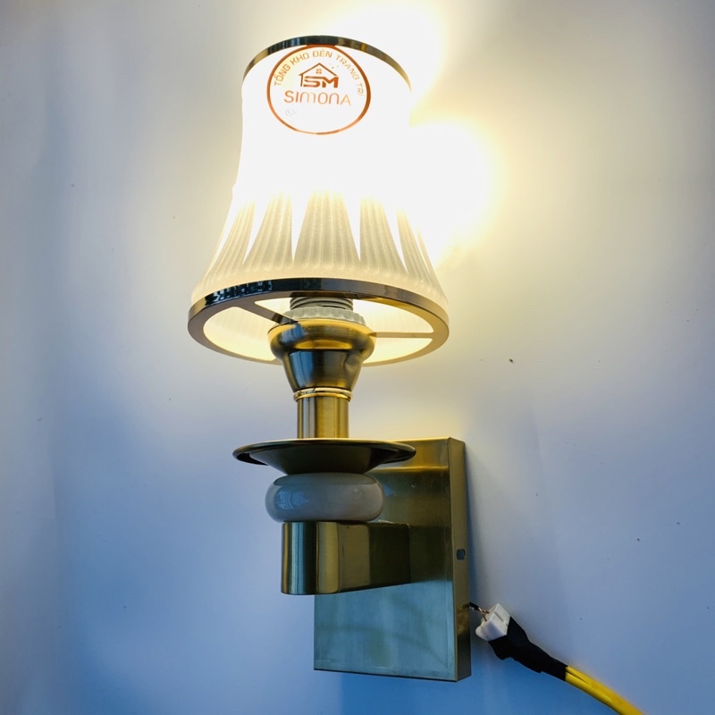 Đèn gắn tường phòng ngủ cầu thang HAPOVA ALIDA 8808 + Tặng bóng led