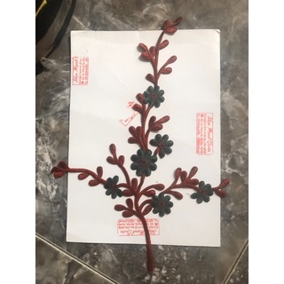 1 cành hoa đào thêu chỉ lụa mã H512
