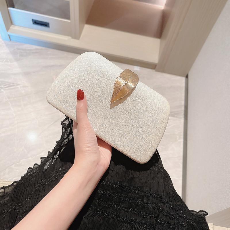 Hàng Có Sẵn Giao Hàng Nhanh Ví Cầm Tay Dự Tiệc Tối Kết Hợp Với Sườn Xám Nhỏ Nhắn Cho Nữ