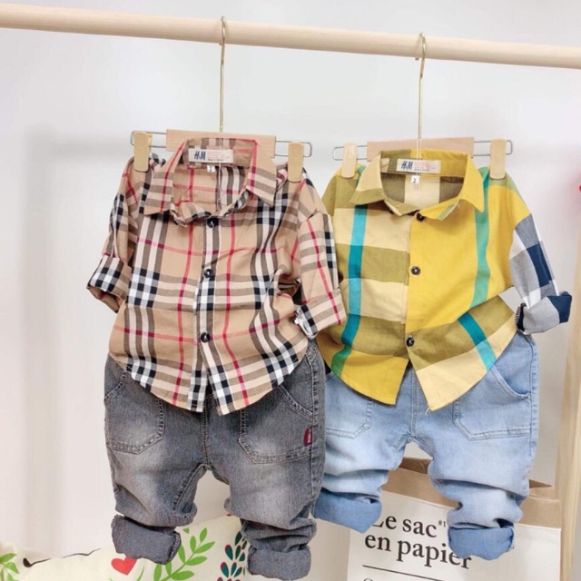 Set kẻ cho bé trai