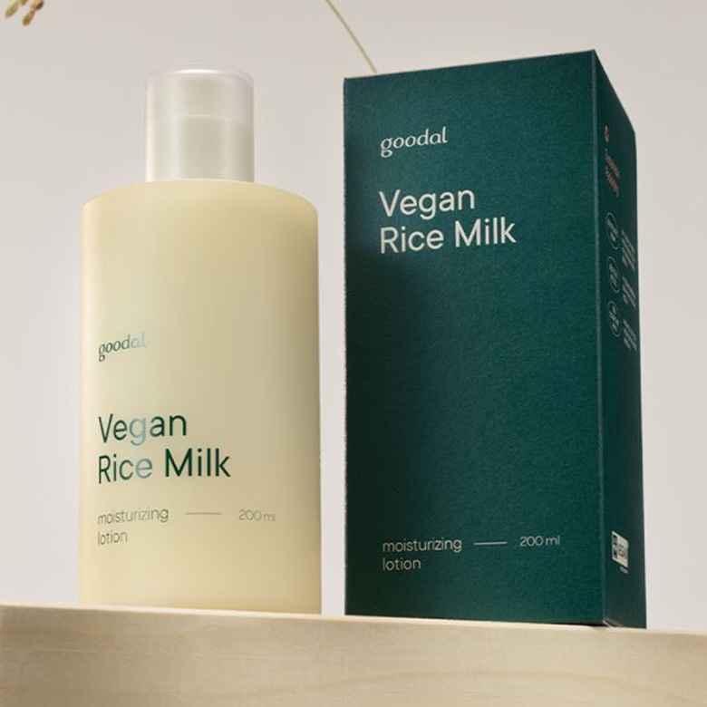 Toner dưỡng ẩm sáng da thuần chay chiết xuất sữa gạo Goodal Vegan Rice Milk Moisturizing toner 250ml