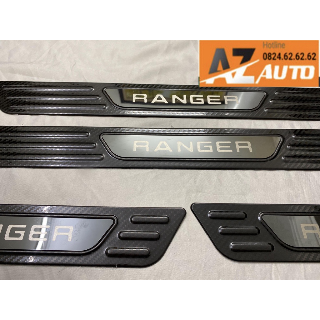 Ốp Bậc Cửa, nẹp bước chân Ford Ranger 2021-2023 bản có led , vân carbon