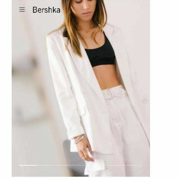 Áo blazer Bershka size Xs newtag | BigBuy360 - bigbuy360.vn
