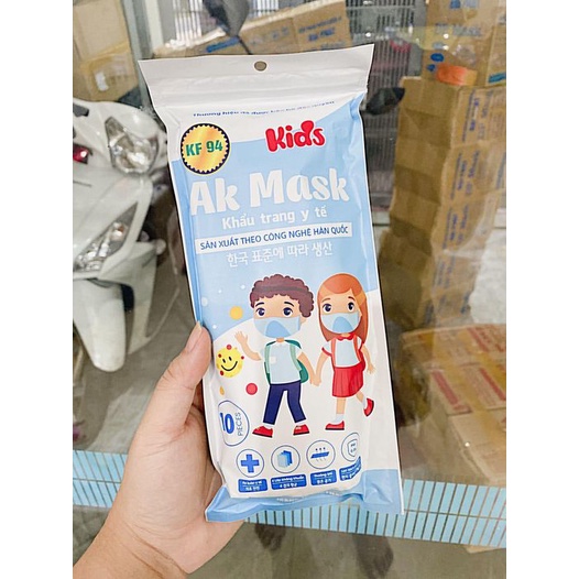 sét 50 cái Khẩu trang em bé KF94 AK Mask Kids loại lỡ, danhg cho cấp 1 1 thùng 600 cái Khẩu trang em bé KF94 AK Mas