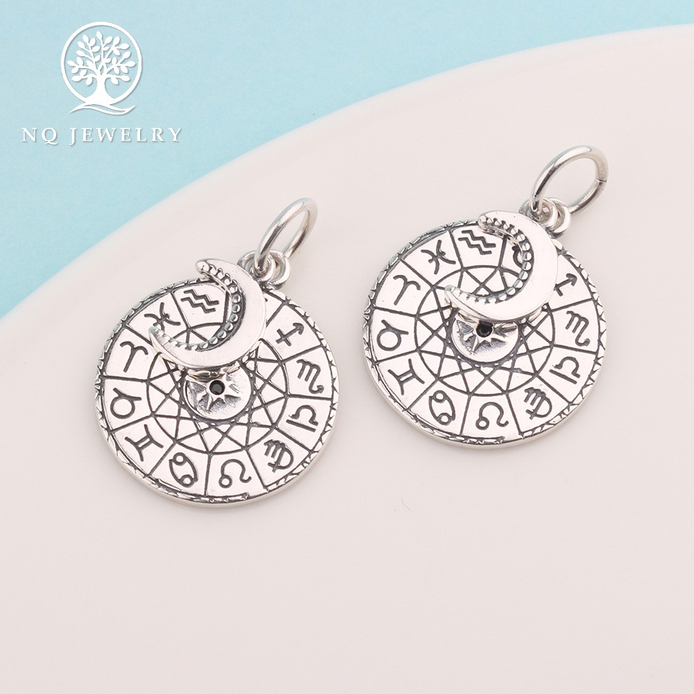 Charm bạc treo thần chú khóa mặt trăng - NQ Jewelry