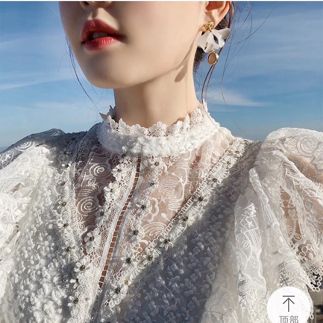 (HÀNG ORDER) Váy ren tay cánh tiên dáng dài thêu hoa cầu kì GNCM | BigBuy360 - bigbuy360.vn