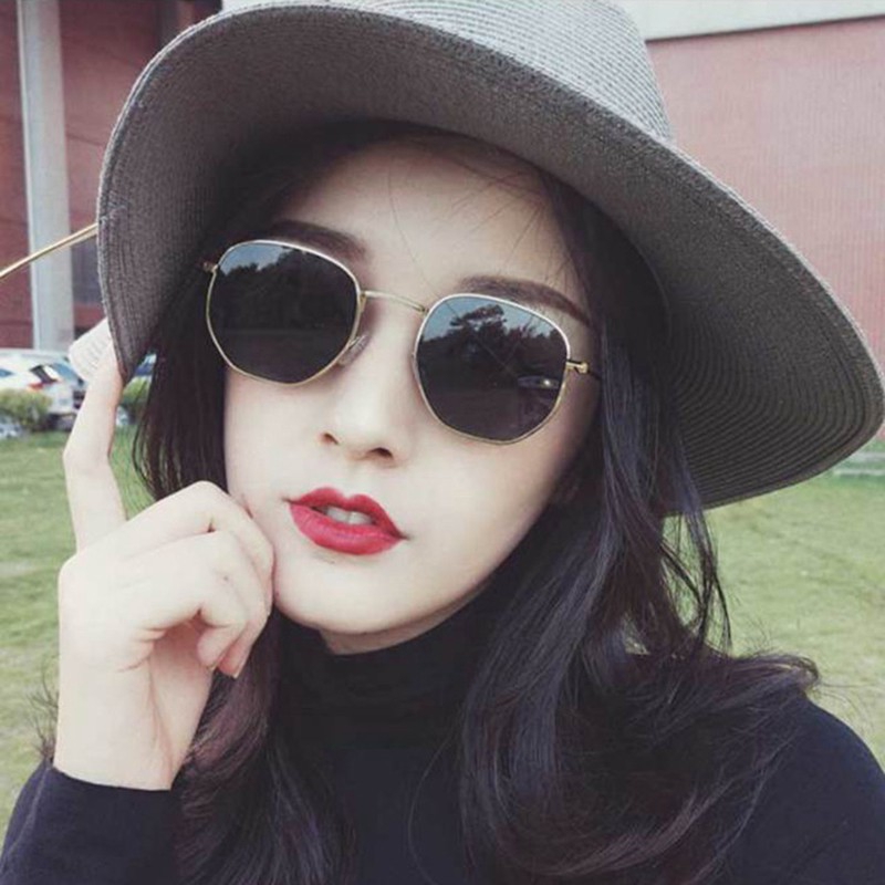 Kính mát gọng vuông nhỏ chống tia UV phong cách cổ điển cho nam và nữ