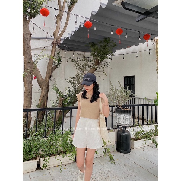 Áo Croptop gân viền