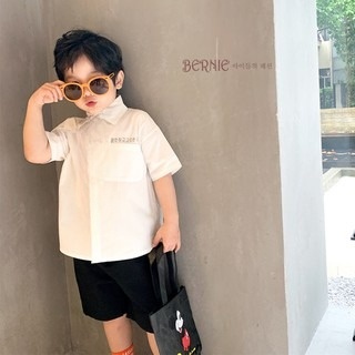 Set sơ mi bé trai hàn quốc sơ mi form rộng kết hợp quần kaki siêu hot cho mùa hè 2022 DOBO046