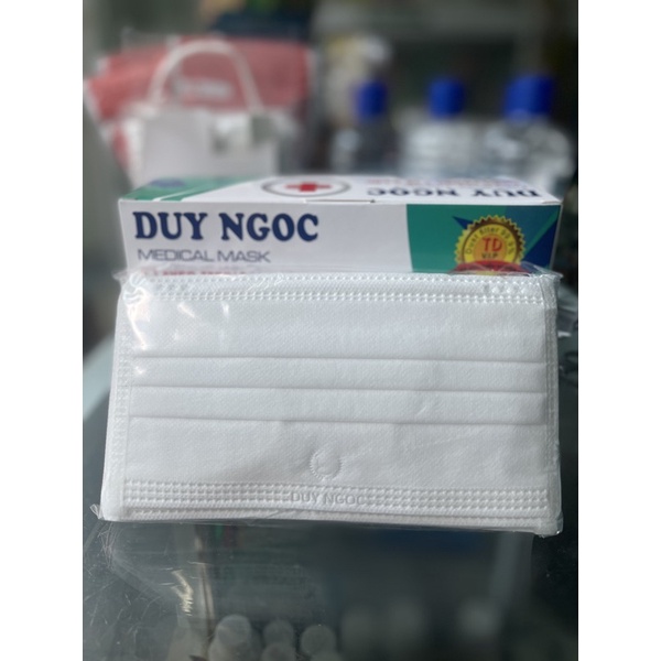 khẩu trang y tế 4 lớp Duy Ngọc kháng khuẩn màu trắng