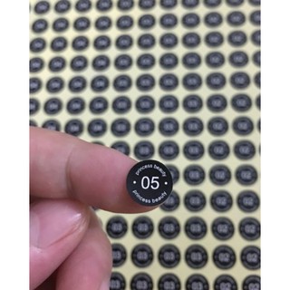 Chat shop trước khi đặt hàng_Tem tròn dán đáy son 1cm thiết kế theo yêu cầu