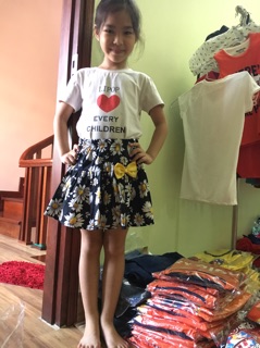 CHÂN VÁY XOÈ BÉ GÁI ( CÓ QUẦN ĐÙI BÊN TRONG)