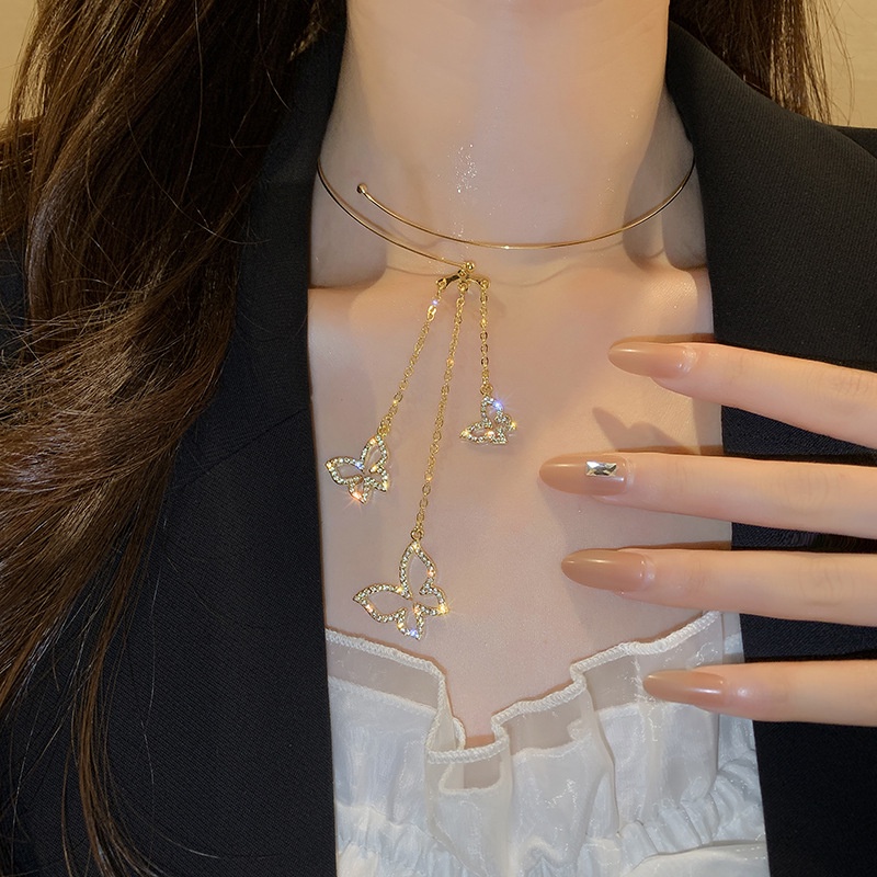 Khuyên Tai Hình Bướm Đính Đá Cao Cấp Sang Trọng