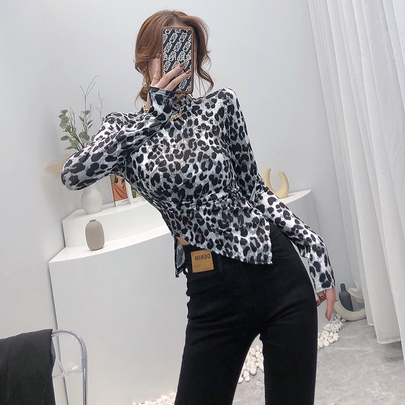 Áo thun tay dài họa tiết da báo thời trang mùa thu dễ phối đồ