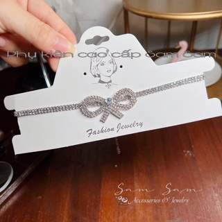 Choker, vòng cổ đá bướm