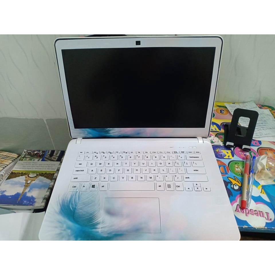 Miếng dán Laptop - Decal Skin được in theo yêu cầu Dán cho Dell, Hp, Asus, Lenovo, Acer, MSI, Surface,Vaio
