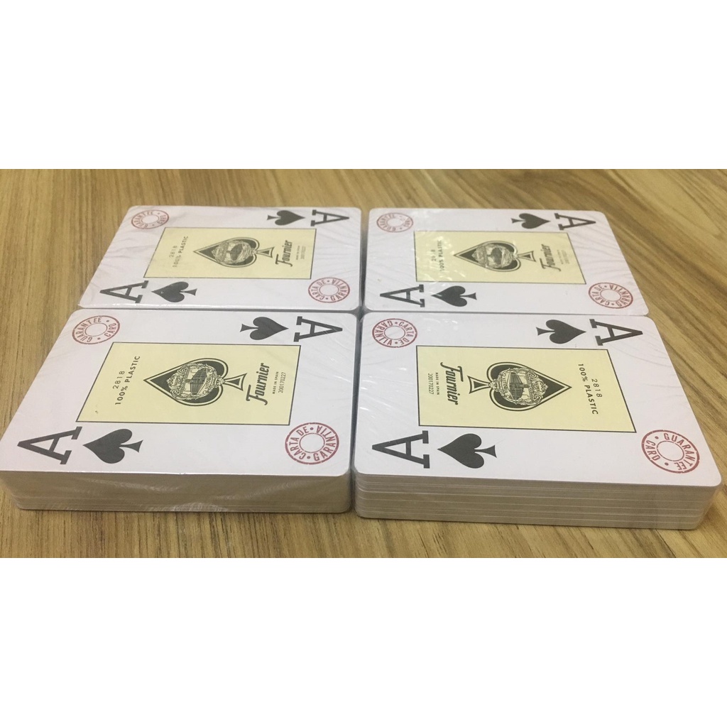 Bộ bài 100% plastic Fournier 2818 cao cấp nhập khẩu Spain