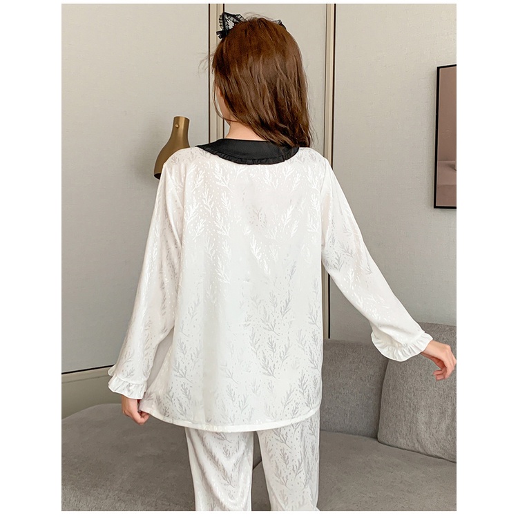 Bộ Đồ Ngủ Tay Dài Chất Lụa Thời Trang Xuân Thu Xinh Xắn Cho Nữ