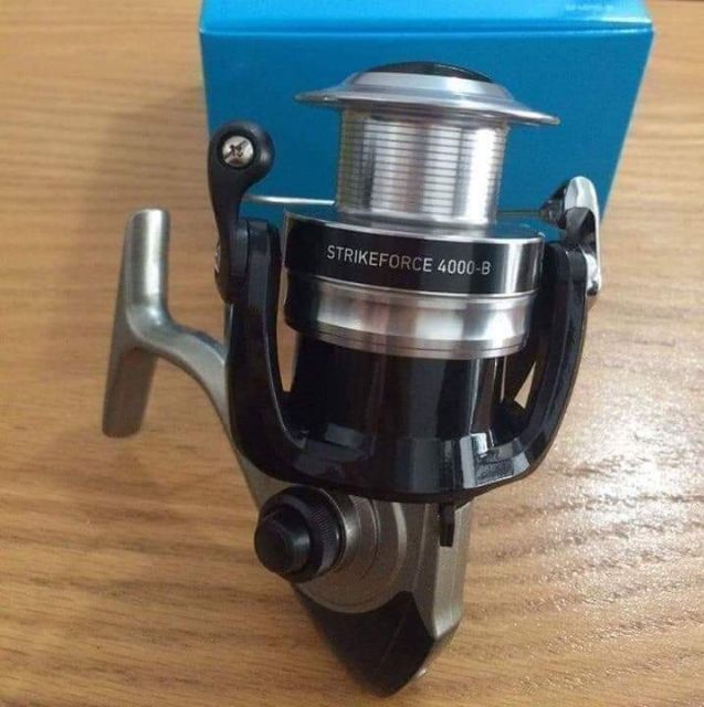 Máy câu Daiwa SF 1000, 2500, 4000 chính hãng Vòng tua 5:3:1 ..