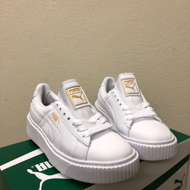 Giày Thể Thao Sneaker Nữ màu trắng