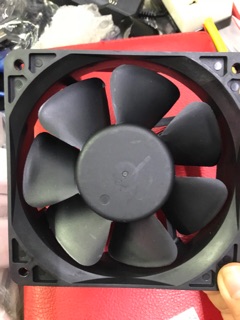 Quạt 24v - 12cmx12cm