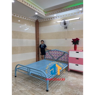 [Mã LIFEBKA5 giảm 10% tối đa 1 Triệu đơn 500k] Giường sắt kiểu tròn cách điệu 1m6 dài 2m màu xanh