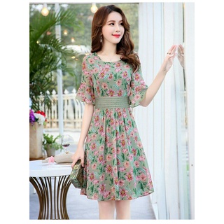 Váy Xoè Hoa Cổ Chòn, Đầm Dự Tiệc Hoa Tay Phồng Thiết Kế BeyeuShop - BY4336