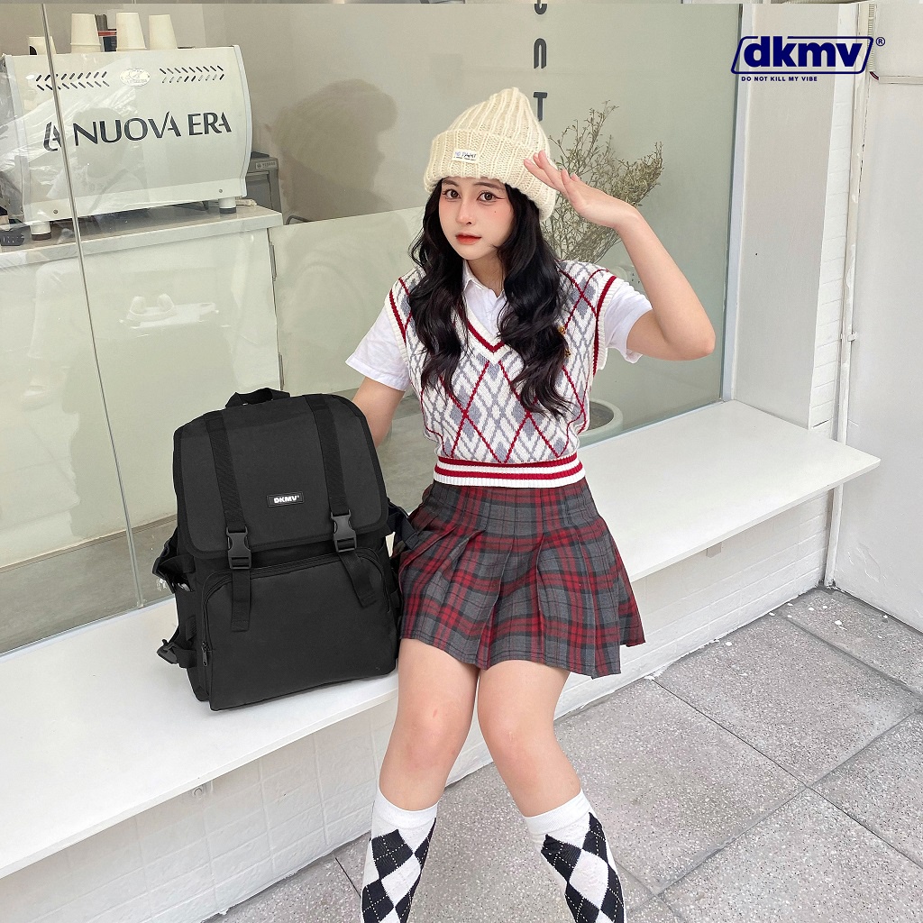 Balo nữ đi học màu đen Don't Kill My Vibe DKMV Basic Rubber Tag Backpack | K-P16