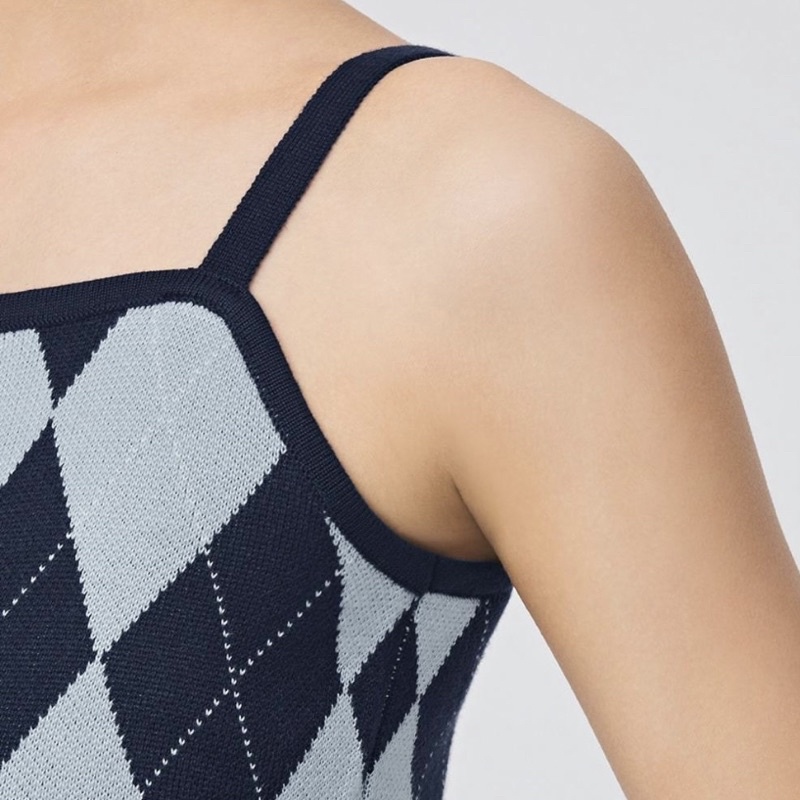 Áo 2 dây dệt kim họa tiết cổ điển oxford - GU thời trang Nhật Bản sành điệu